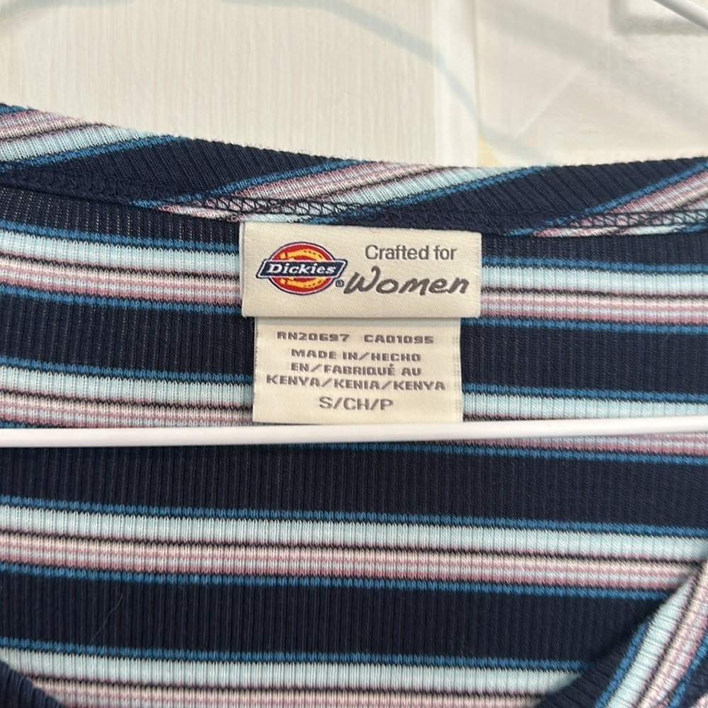 Dickies size small women’s long sleeve - Picture 4 of 4